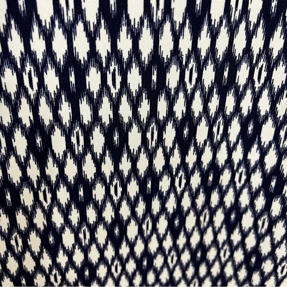 Vince Camuto Dress Blue White V Neck Sleeveless Maxi - Picture 11 of 16